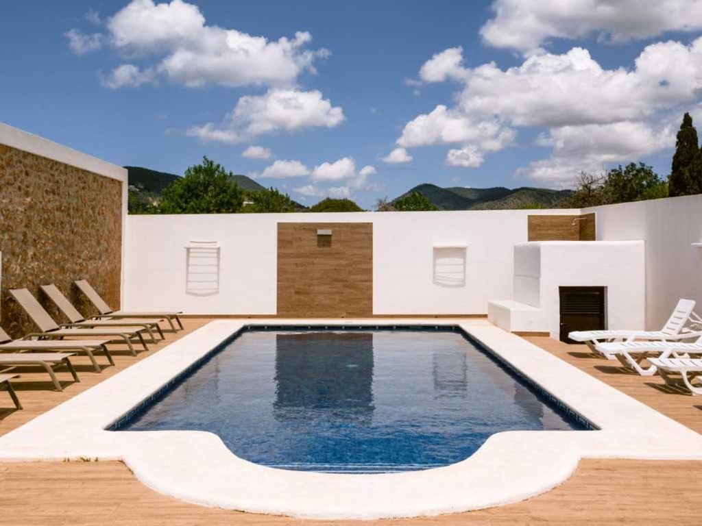 Can Pep Luis Can Pep Mortera Is Located In The Beautiful Countryside Near To Playa Den Bossa Sant Jordi de ses Salines 外观 照片