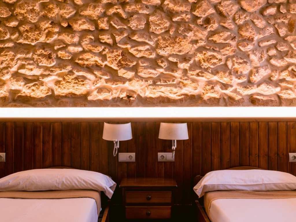 Can Pep Luis Can Pep Mortera Is Located In The Beautiful Countryside Near To Playa Den Bossa Sant Jordi de ses Salines 外观 照片